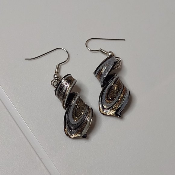 Black Glass Dangle Earrings - Picture 1 of 11